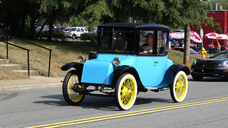 1921 Milburn Electric Model 27L