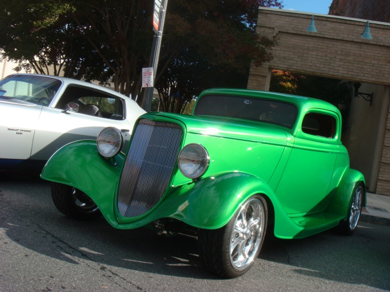 1933 Ford 3-Window Hot Rod