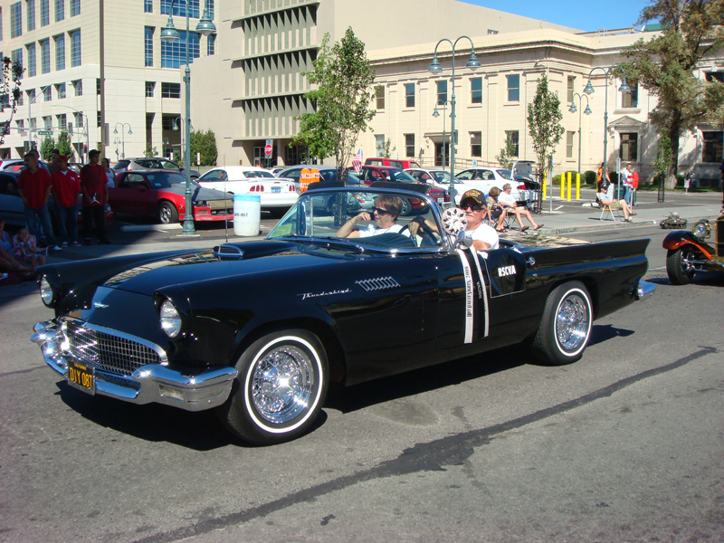 1957 Ford Thunderbird